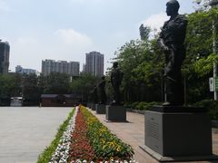 -英雄广场