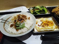 酥嫩鸡腿排饭-永和大王(花好园店)