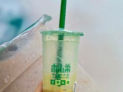 -林小柔绿豆沙牛乳(陆家嘴店)