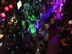 -滨海欢乐昔唐酒吧(财富星座店)