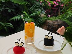 -罗红摄影艺术馆