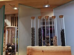 -霸王茶姬(南强街店)