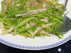 -鲁菜根·泰山菜(泰山店)