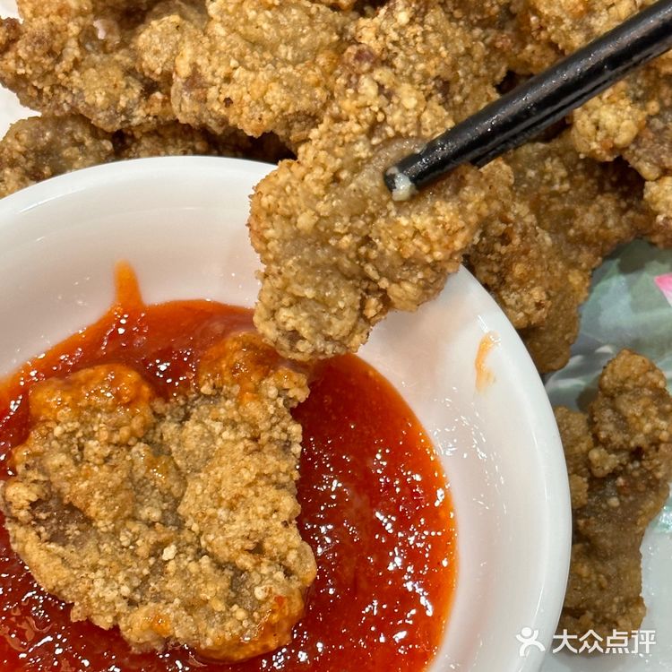 晋江！本地人都推荐的大排档。z