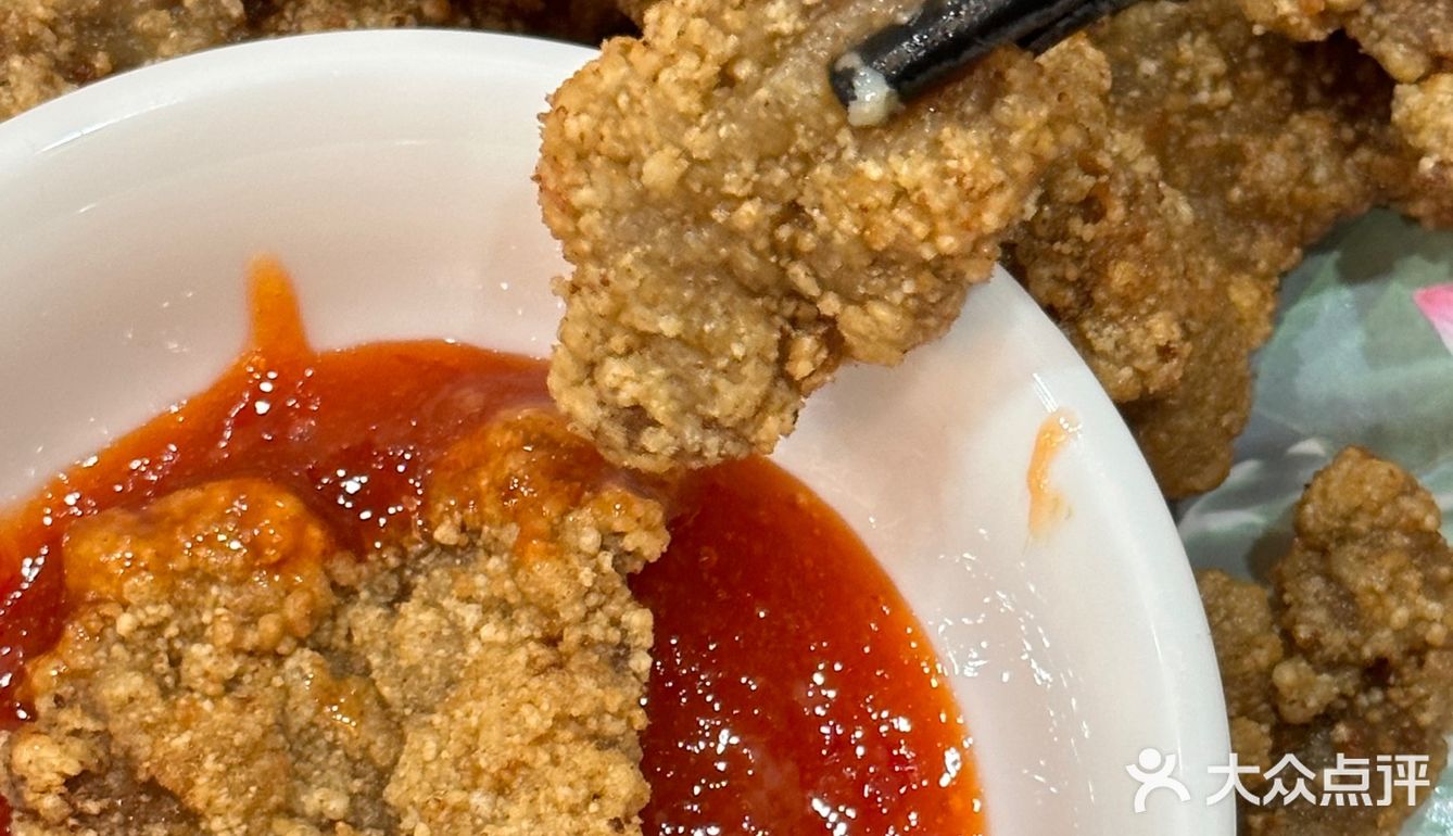 晋江！本地人都推荐的大排档。z