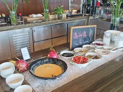 -三迪希尔顿酒店欢厨自助餐厅·高空闽江全景