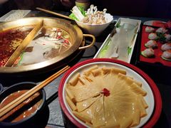 -九鼎轩脆毛肚火锅(南京东路店)