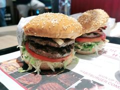 -The Habit Burger Grill 哈比特汉堡(爱琴海店)