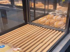 面包甜点陈列柜-木子木水日式烫面包(杭州首店)