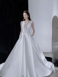 -纯色时光婚纱艺术馆WHITE