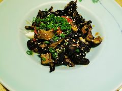 -铜锣湾·有麝自然香(重庆新天地店)