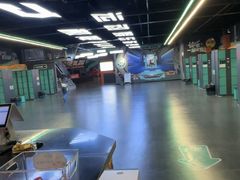 -极限PLAY运动娱乐新世界·团建派对潮玩休闲馆·室内蹦极高空游乐园
