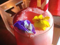 -TZ House音乐现场(来福士中心店)