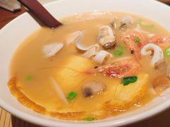 -荣家黄鱼面(前滩太古里店)