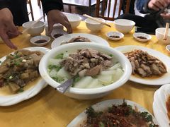 -荣生萝卜汤饭店