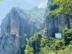 -雁荡山三折瀑景区