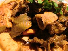 塔城馕包肉-胖老汉椒麻鸡清真新疆菜(西御街店)