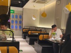 大堂-鱼见你烤鱼•本地烧烤(1818店)