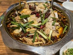 -乡土特色.冷锅鱼.牦牛肉汤锅