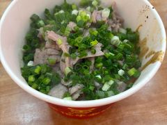 生烫牛肉热干面-江三王记牛杂馆(总店)