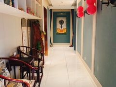 -莱蔻·圣灸堂·推拿艾灸(天山店)