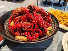 -肥肥虾庄·金牌油焖大虾(杨园滨江时代walk店)