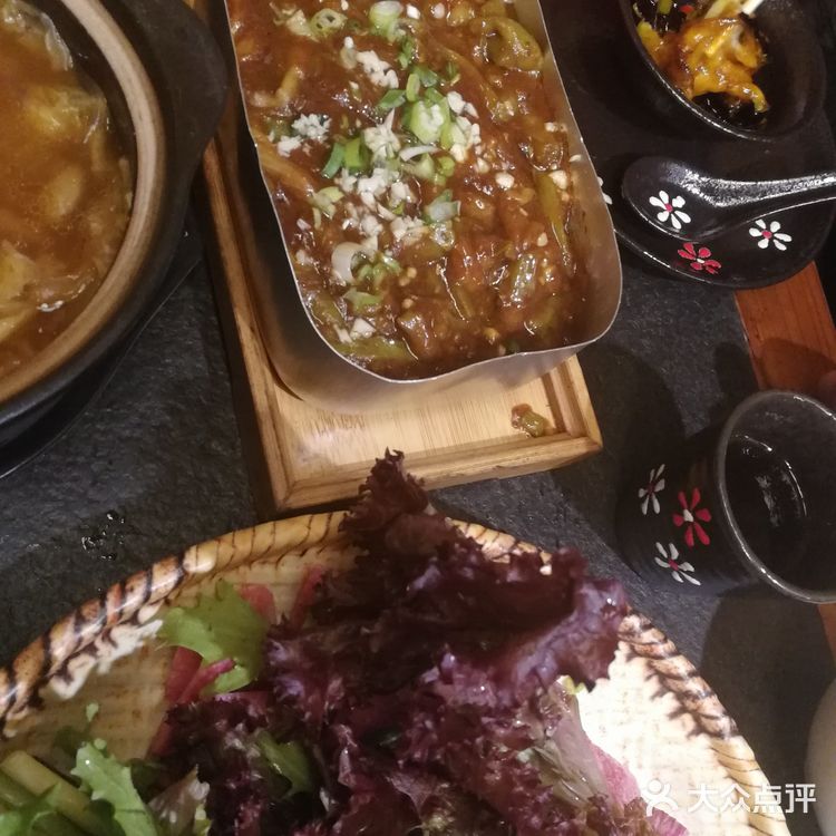我又来了，哈哈，他家的菜好吃，和我胃口，门口停车方便