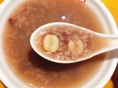 -蓉李记成都名小吃(二七万达店)