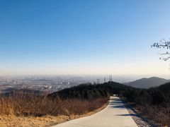 -鬼笑石后山停车场