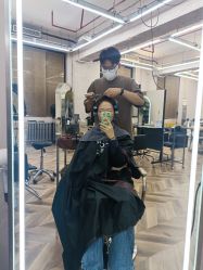 -Hair Co.一间沙龙