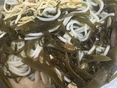 -刚砂锅鸡丝米线