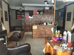 -红人馆造型十添