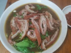 -中和裴氏蹄花(府河路店)