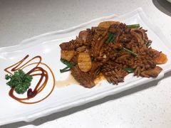 爆炒腰花-闫府私房菜·百年鲁菜(恒隆店)