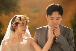 -雪中彩影婚纱摄影·微光艺术中心