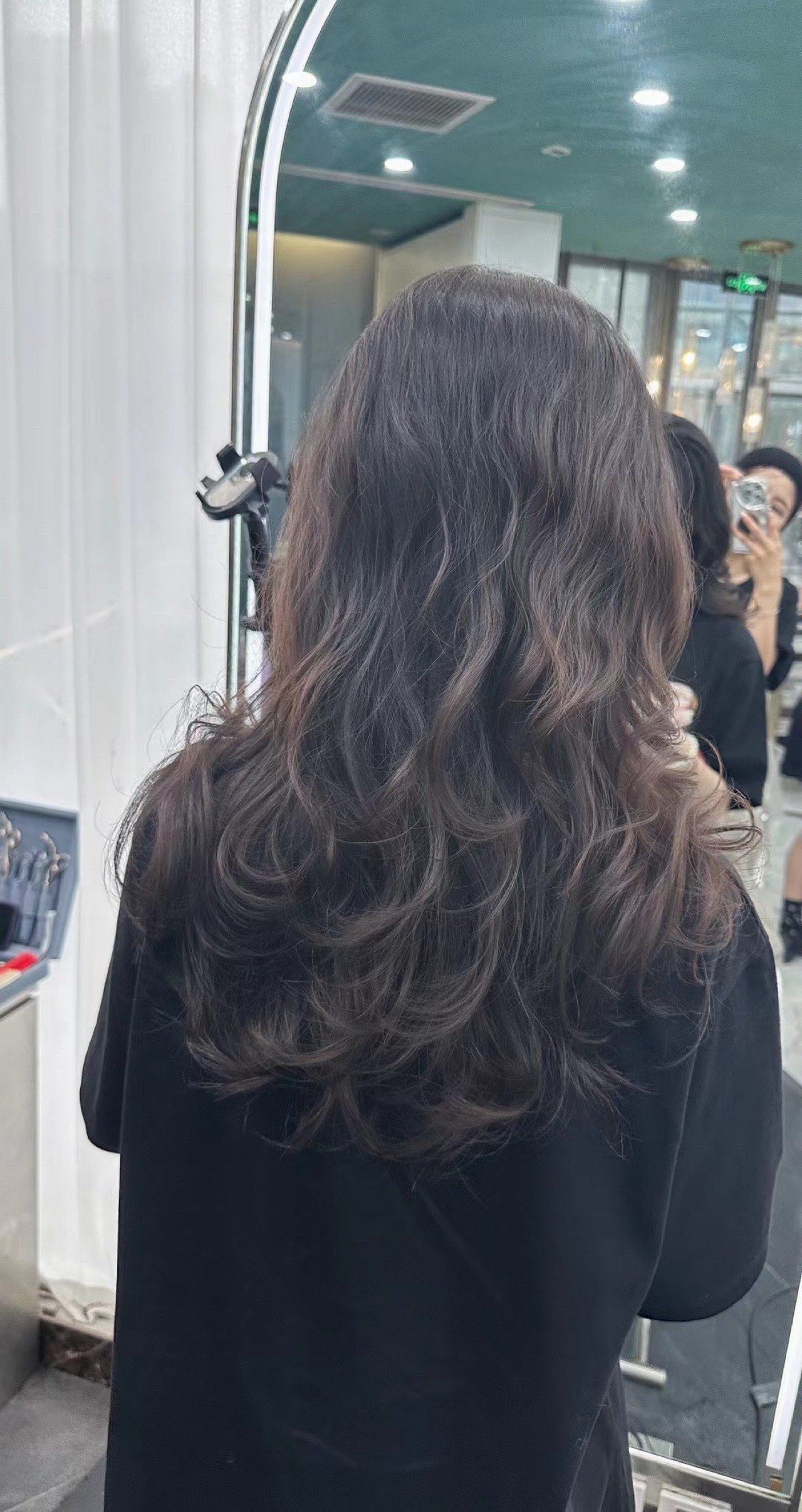 这背影卷发太好看了