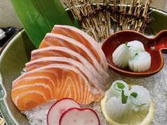 厚切三文鱼鱼腩-古田居·特色寿司料理(星之岛旗舰店)