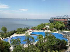 -上海滴水湖皇冠假日酒店