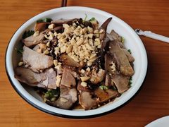 -莲餐厅·湖北菜·潜江小龙虾店(愚园路店)