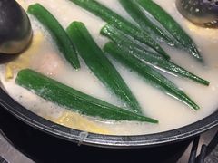 -煲宫猪肚鸡(昆山金鹰国际购物中心店)