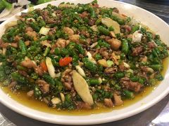 特色尖椒兔-江湖黑大兔(杨家坪店)