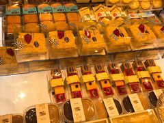 -惠诚滋知(鸿通城店)