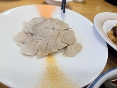 白切猪肚-品鲜村农家菜·阳澄湖大闸蟹(总店)
