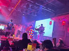-喜鹊音乐酒馆(西街店)