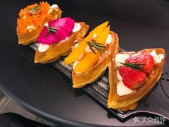 -新鲜誌·新派食集(万象天地店)