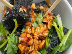 -黑色经典臭豆腐·湖南特产(坡子街店)