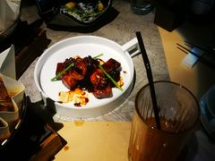 铁锄牛排-穹六人间 people 6(岳阳路店)