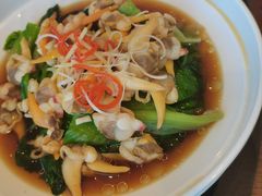 -赶海部落海鲜城(海阳路店)