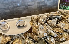 Grilled Garlic Oysters