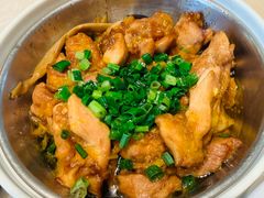 黄灯椒蒸滑鸡饭-香港池仔记肠粉王(博多新记襄阳南路店)